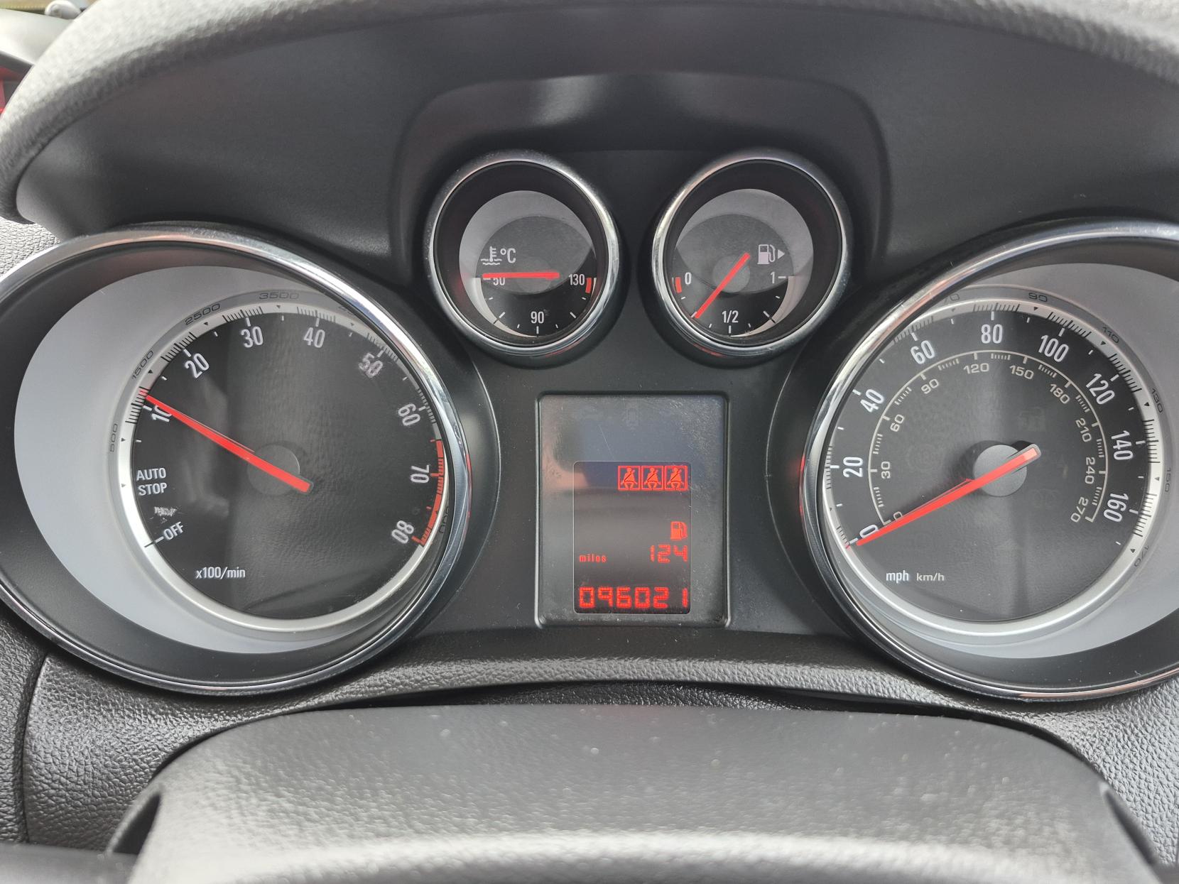 Vauxhall Mokka 1.6i Exclusiv SUV 5dr Petrol Manual 2WD Euro 6 (s/s) (115 ps)