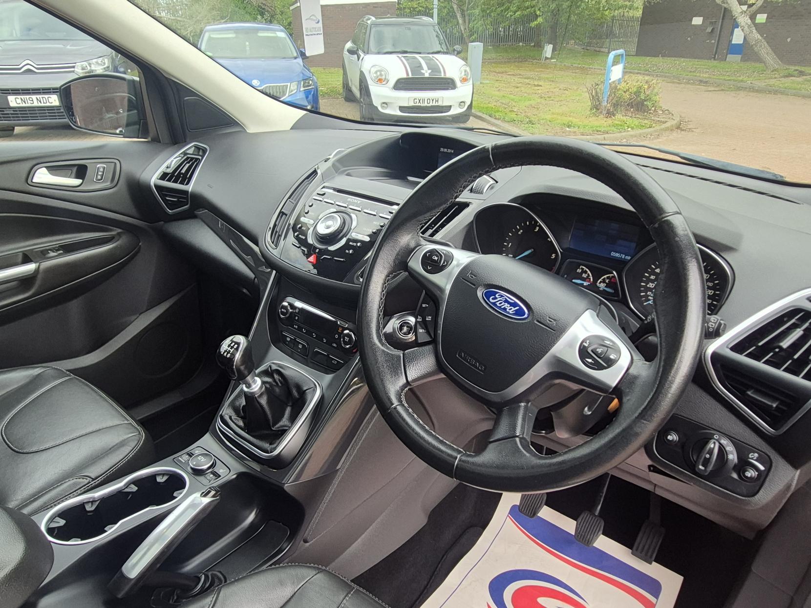 Ford Kuga 2.0 TDCi Titanium X SUV 5dr Diesel Manual 2WD Euro 5 (140 ps)