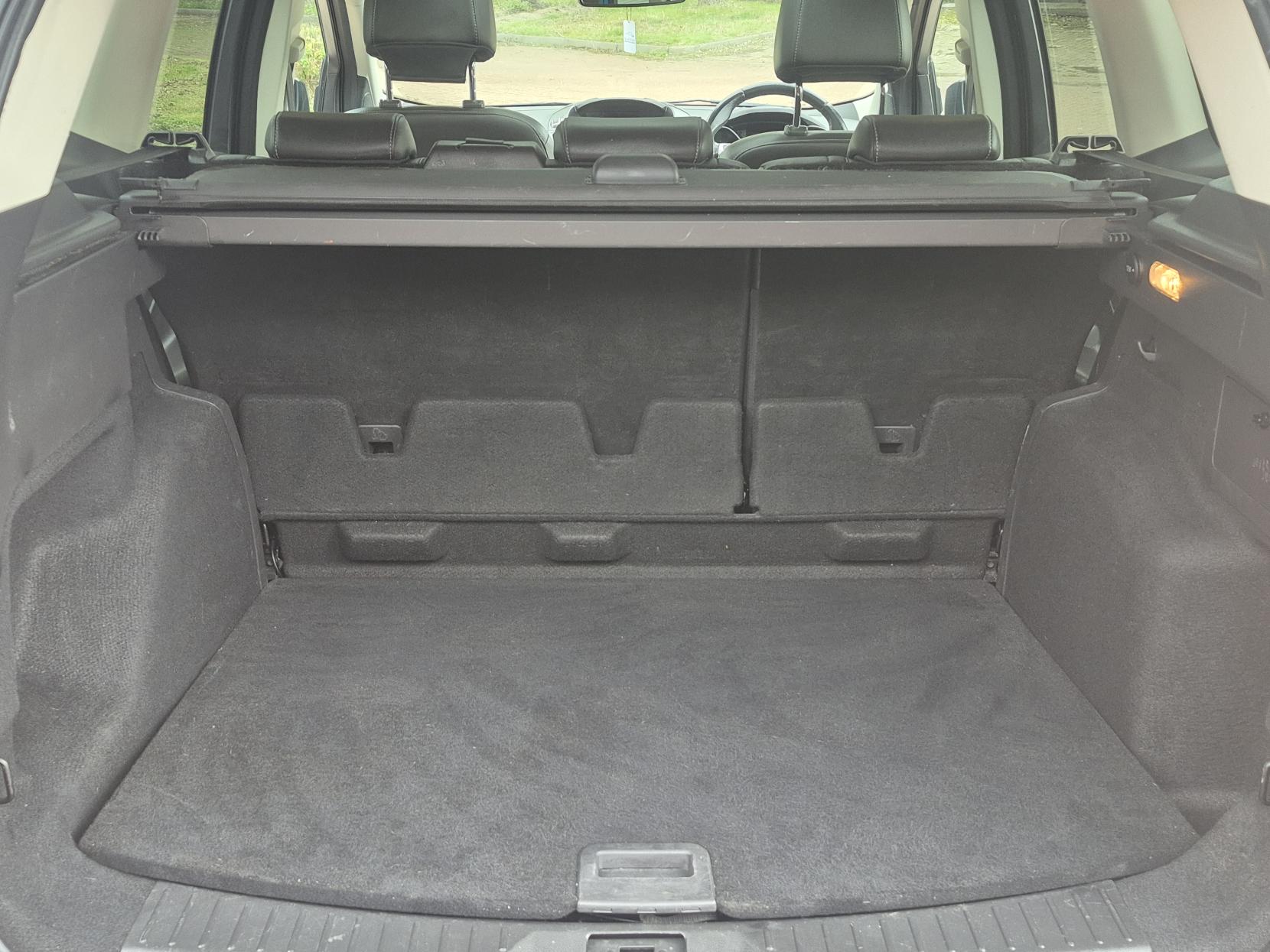 Ford Kuga 2.0 TDCi Titanium X SUV 5dr Diesel Manual 2WD Euro 5 (140 ps)