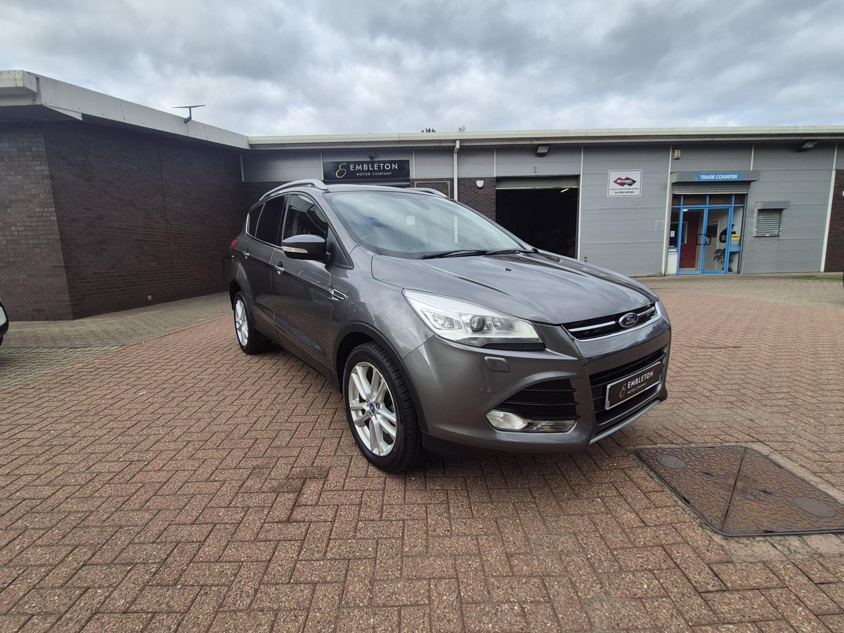 Ford Kuga 2.0 TDCi Titanium X SUV 5dr Diesel Manual 2WD Euro 5 (140 ps)