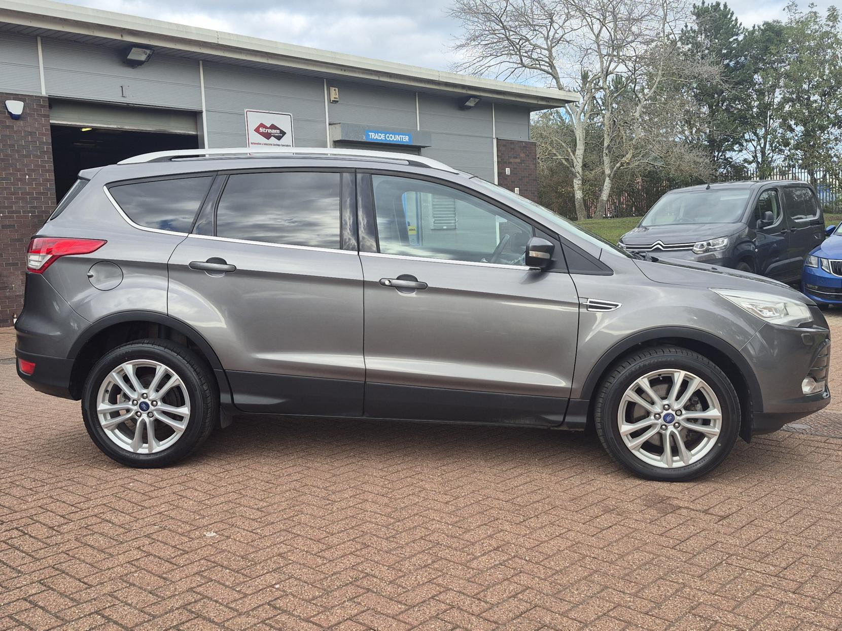 Ford Kuga 2.0 TDCi Titanium X SUV 5dr Diesel Manual 2WD Euro 5 (140 ps)