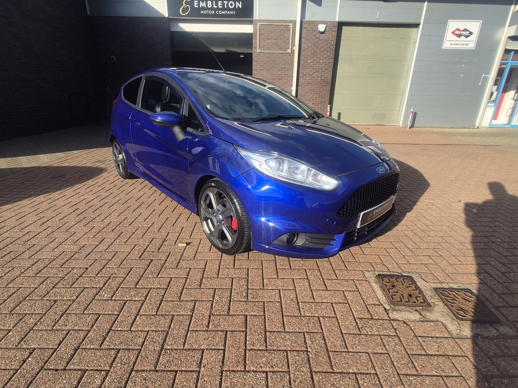 Ford Fiesta 1.6T EcoBoost ST-2 Hatchback 3dr Petrol Manual Euro 6 (182 ps)