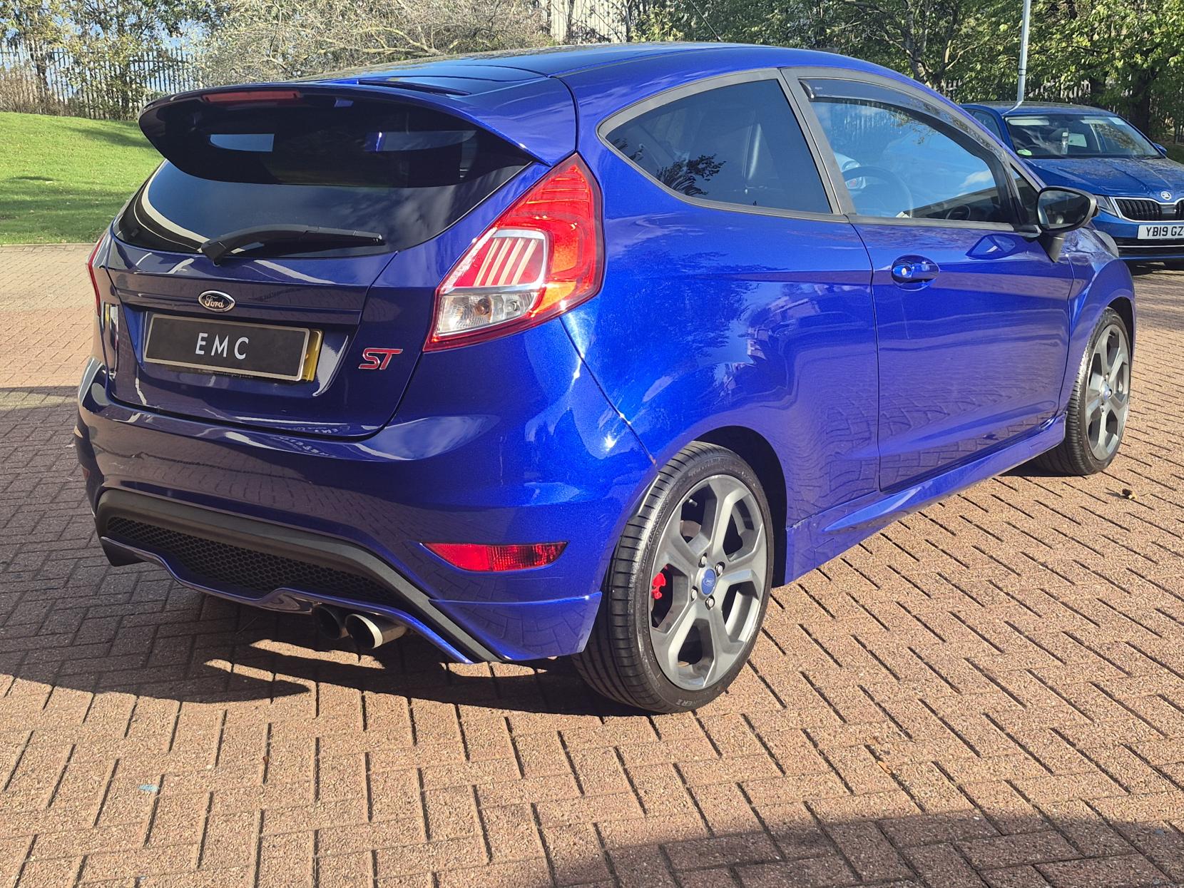 Ford Fiesta 1.6T EcoBoost ST-2 Hatchback 3dr Petrol Manual Euro 6 (182 ps)