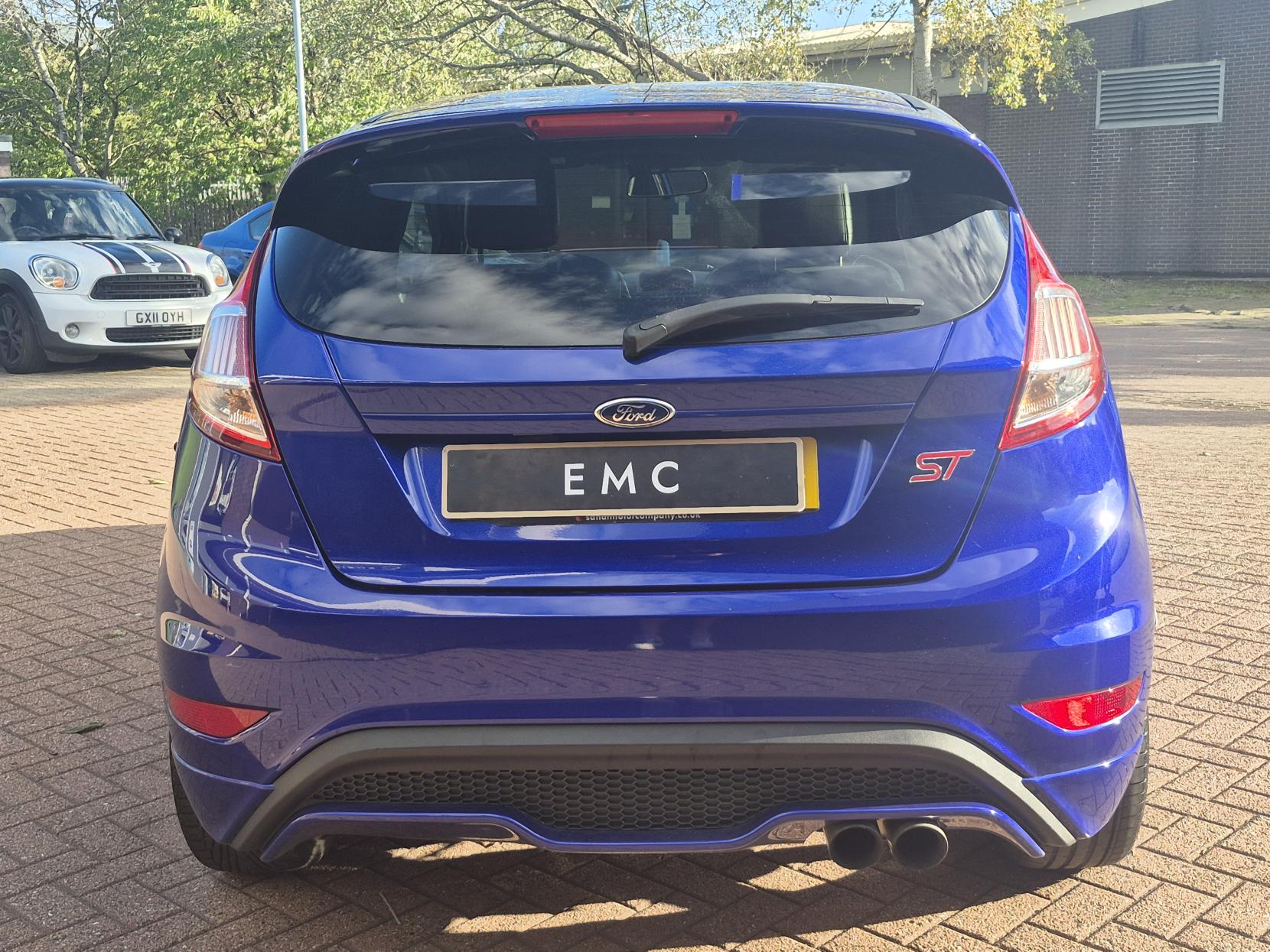 Ford Fiesta 1.6T EcoBoost ST-2 Hatchback 3dr Petrol Manual Euro 6 (182 ps)