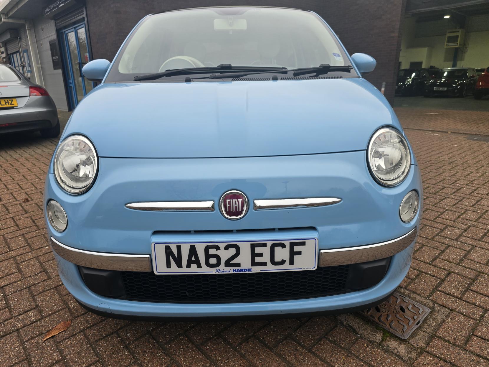 Fiat 500 1.2 Lounge Hatchback 3dr Petrol Manual Euro 4 (69 bhp)