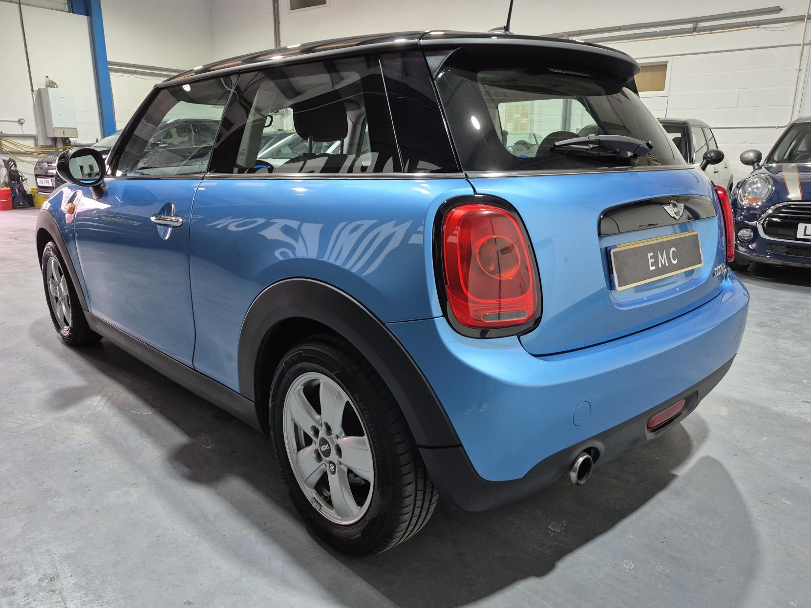 MINI Hatch 1.5 Cooper D Hatchback 3dr Diesel Manual Euro 6 (s/s) (116 ps)