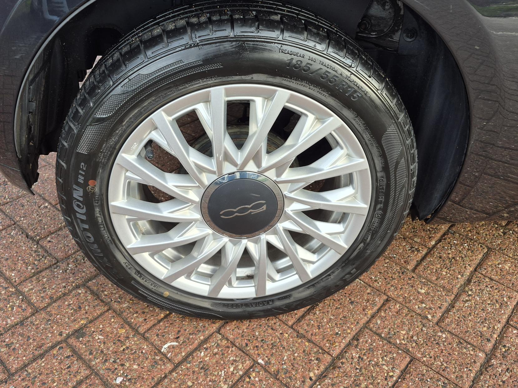 Fiat 500 1.2 Lounge Hatchback 3dr Petrol Manual Euro 6 (s/s) (69 bhp)