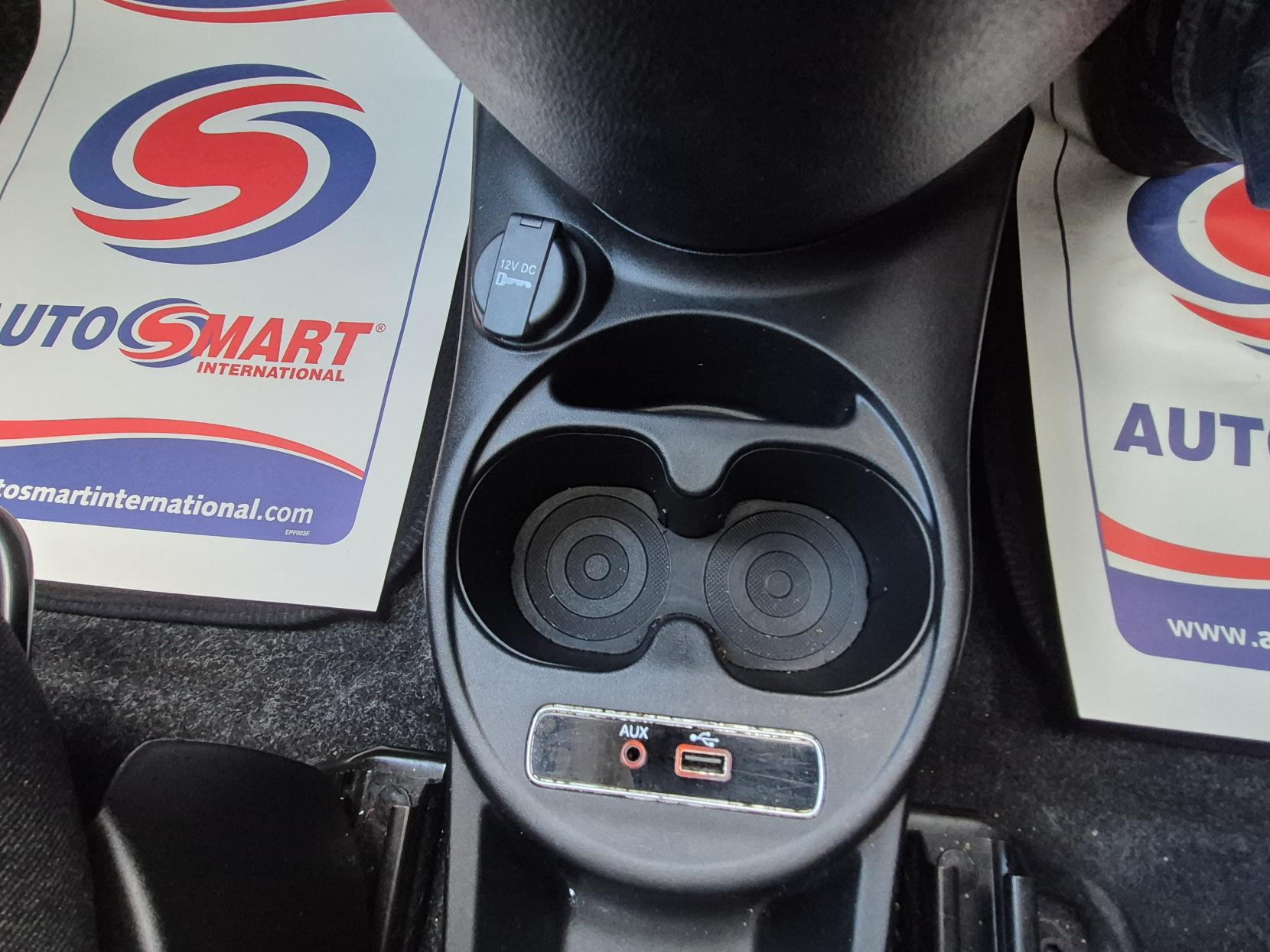 Fiat 500 1.2 Lounge Hatchback 3dr Petrol Manual Euro 6 (s/s) (69 bhp)