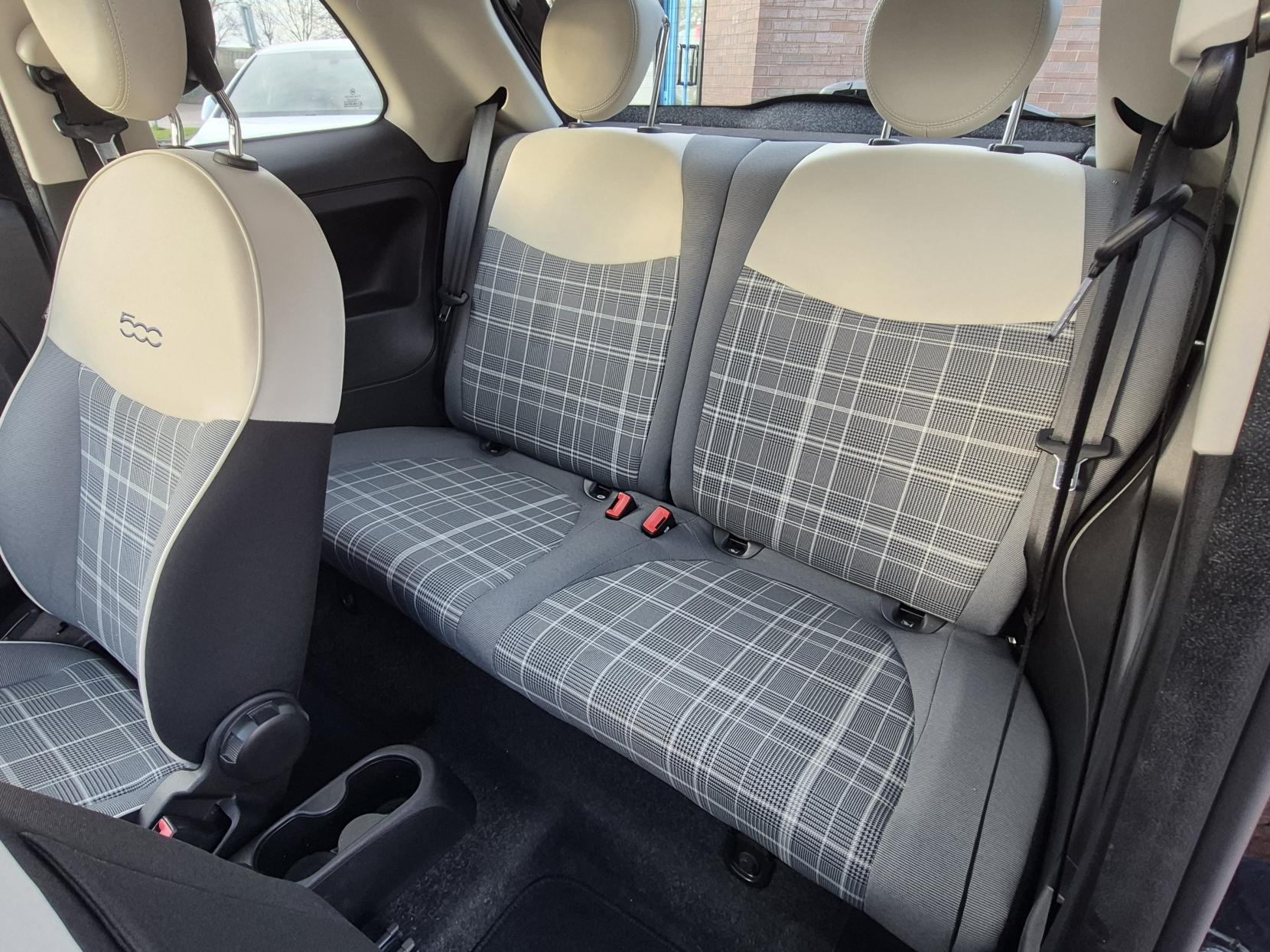 Fiat 500 1.2 Lounge Hatchback 3dr Petrol Manual Euro 6 (s/s) (69 bhp)