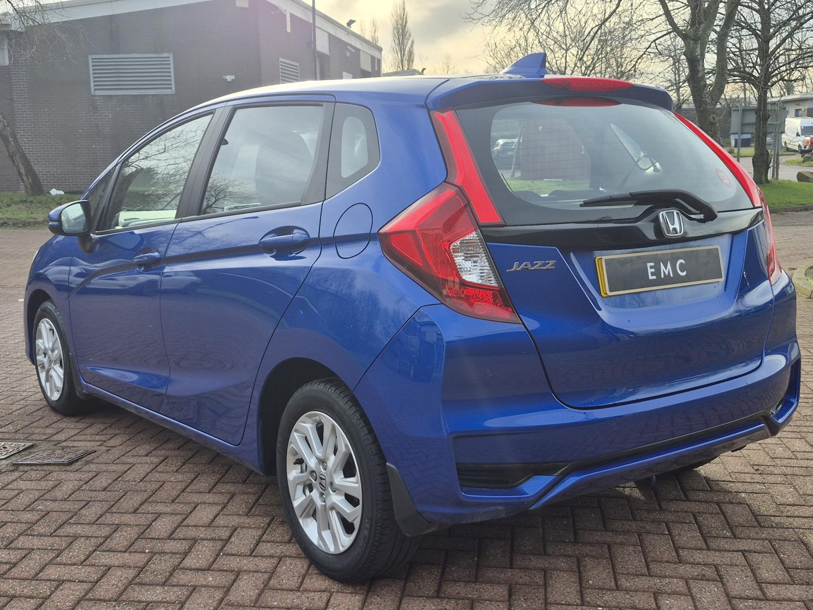 Honda Jazz 1.3 i-VTEC SE Hatchback 5dr Petrol Manual Euro 6 (s/s) (102 ps)