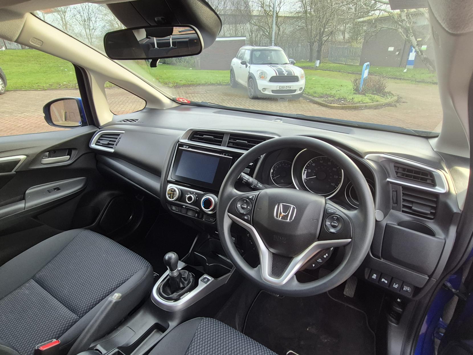 Honda Jazz 1.3 i-VTEC SE Hatchback 5dr Petrol Manual Euro 6 (s/s) (102 ps)