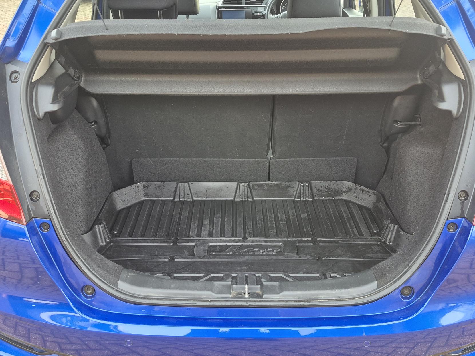 Honda Jazz 1.3 i-VTEC SE Hatchback 5dr Petrol Manual Euro 6 (s/s) (102 ps)