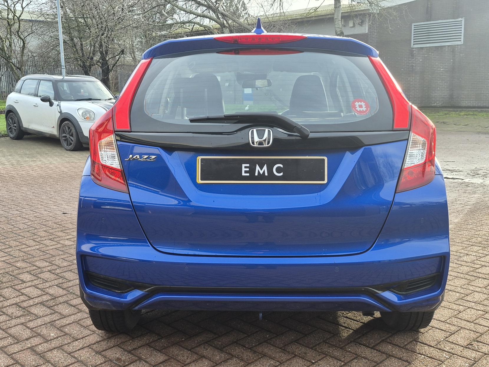 Honda Jazz 1.3 i-VTEC SE Hatchback 5dr Petrol Manual Euro 6 (s/s) (102 ps)