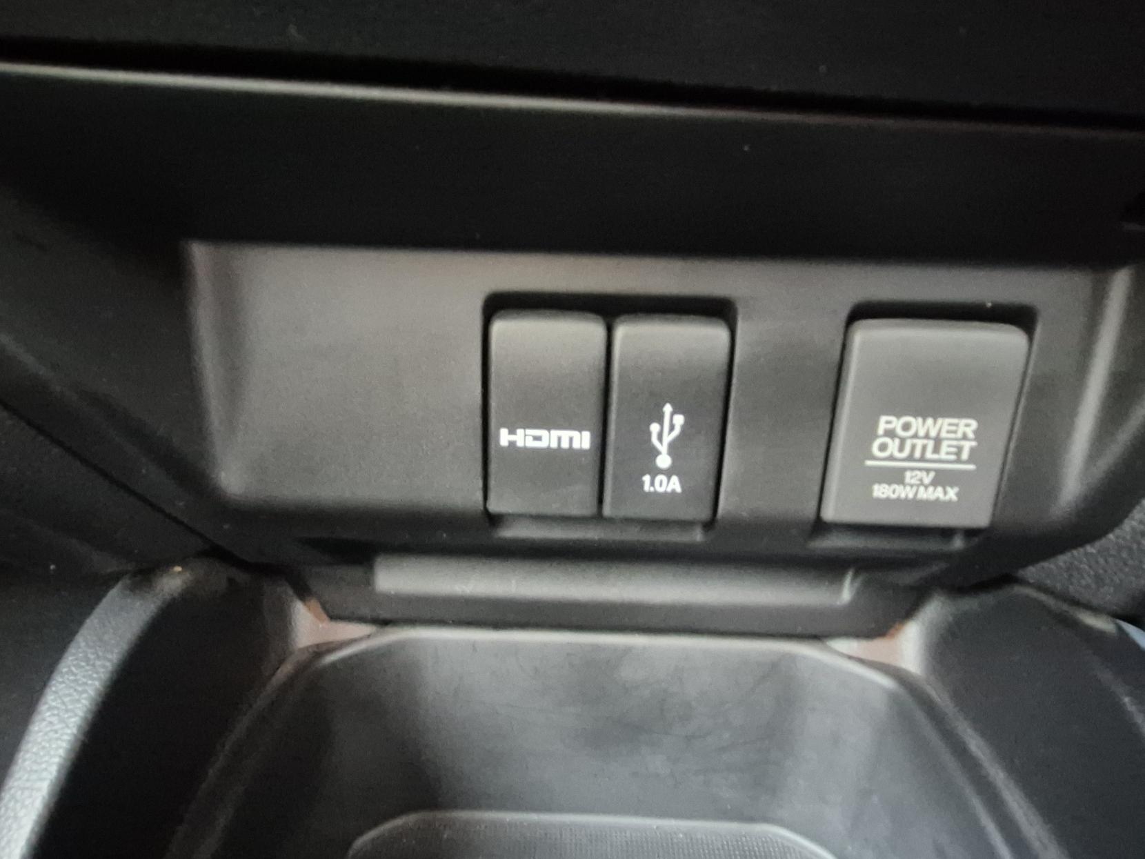 Honda Jazz 1.3 i-VTEC SE Hatchback 5dr Petrol Manual Euro 6 (s/s) (102 ps)