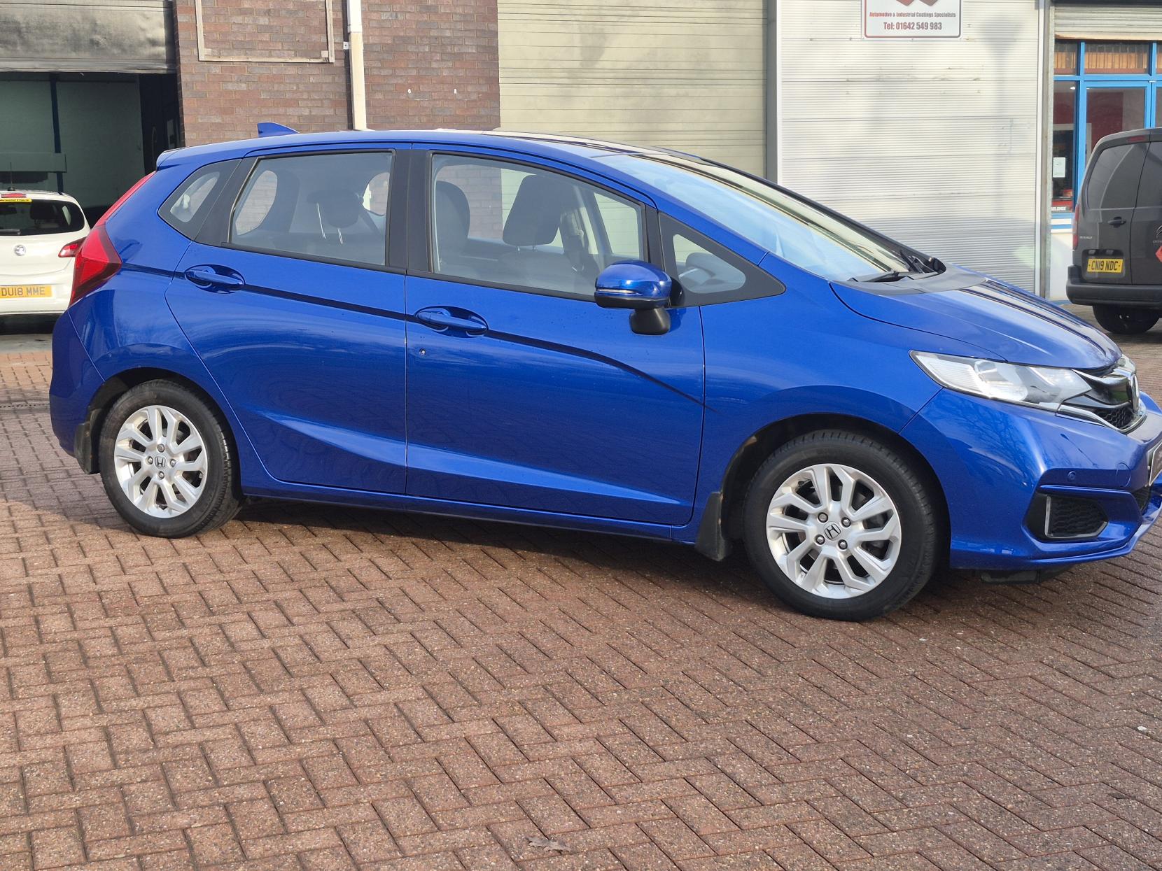 Honda Jazz 1.3 i-VTEC SE Hatchback 5dr Petrol Manual Euro 6 (s/s) (102 ps)