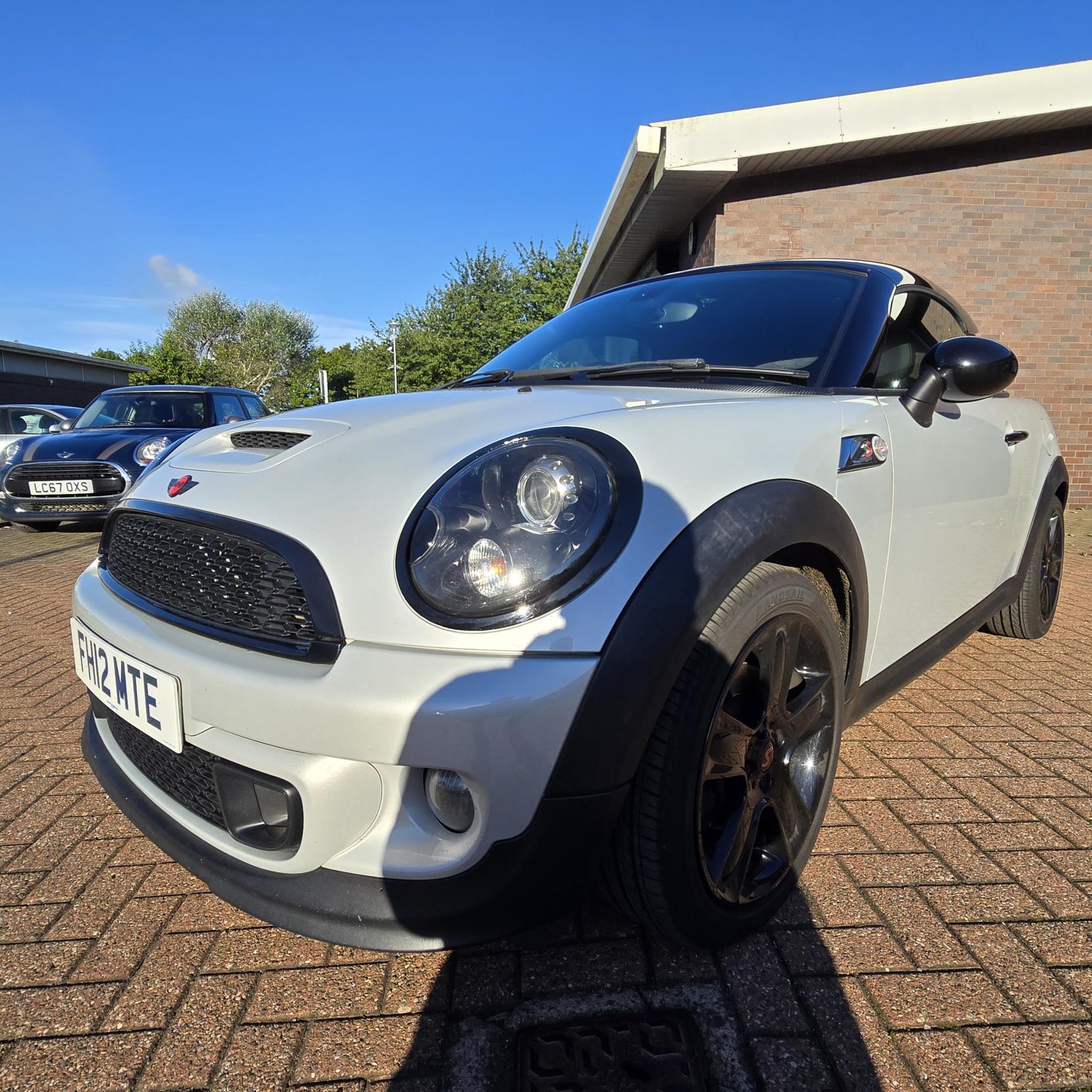 MINI Coupe 2.0 Cooper SD Coupe 2dr Diesel Manual Euro 5 (s/s) (143 ps)