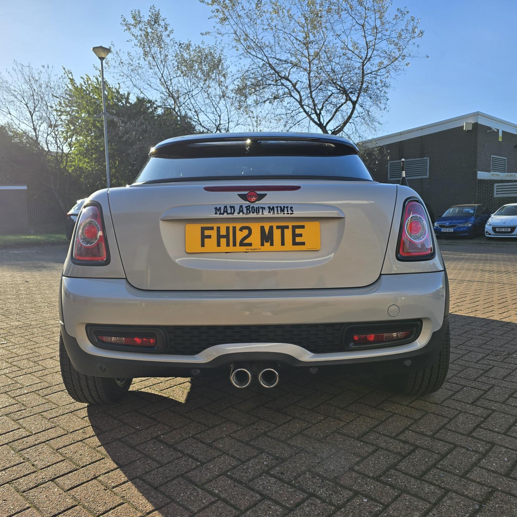 MINI Coupe 2.0 Cooper SD Coupe 2dr Diesel Manual Euro 5 (s/s) (143 ps)