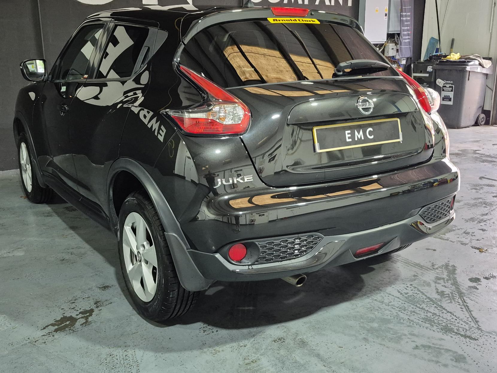 Nissan Juke 1.6 Bose Personal Edition SUV 5dr Petrol Manual Euro 6 (112 ps)