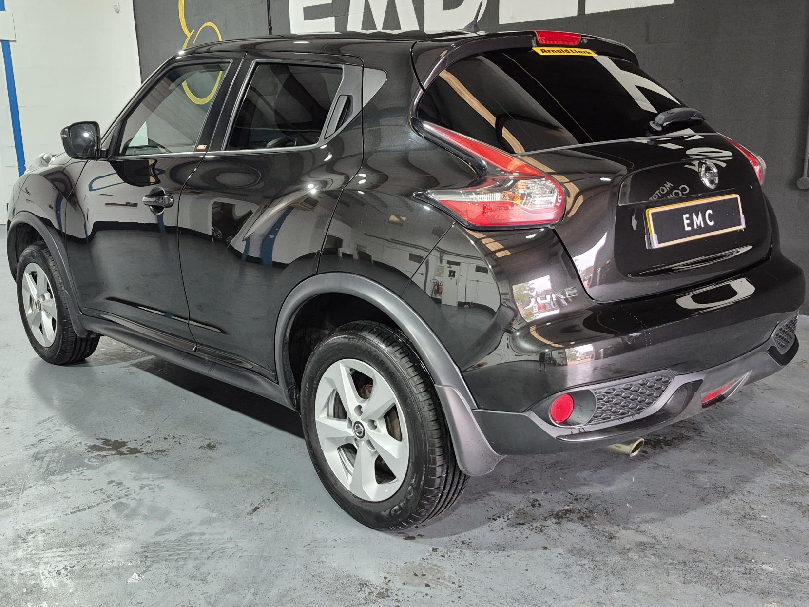 Nissan Juke 1.6 Bose Personal Edition SUV 5dr Petrol Manual Euro 6 (112 ps)