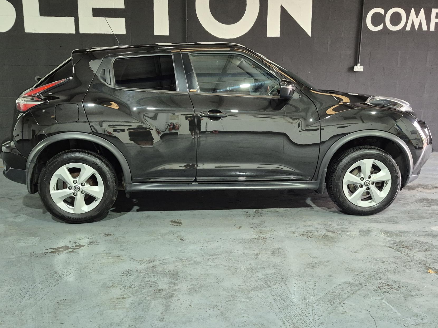 Nissan Juke 1.6 Bose Personal Edition SUV 5dr Petrol Manual Euro 6 (112 ps)