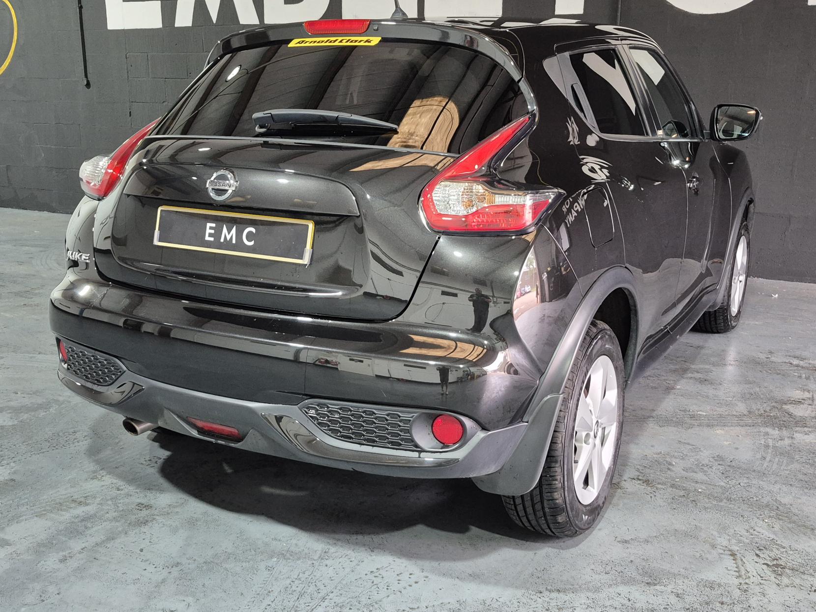 Nissan Juke 1.6 Bose Personal Edition SUV 5dr Petrol Manual Euro 6 (112 ps)
