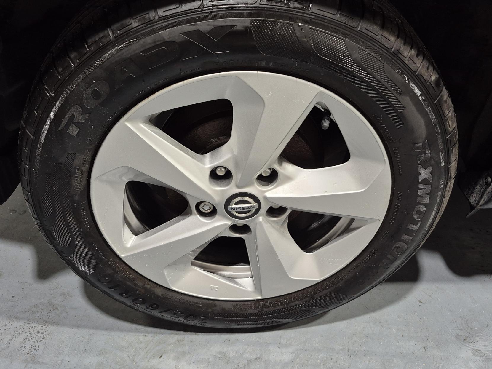 Nissan Juke 1.6 Bose Personal Edition SUV 5dr Petrol Manual Euro 6 (112 ps)