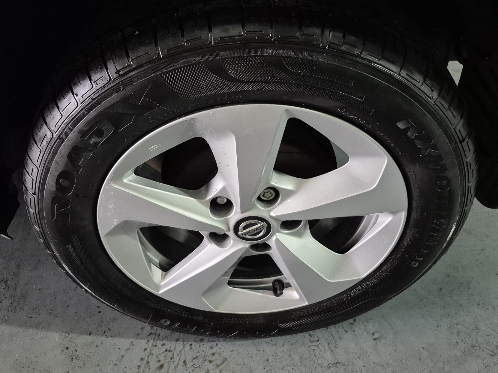 Nissan Juke 1.6 Bose Personal Edition SUV 5dr Petrol Manual Euro 6 (112 ps)