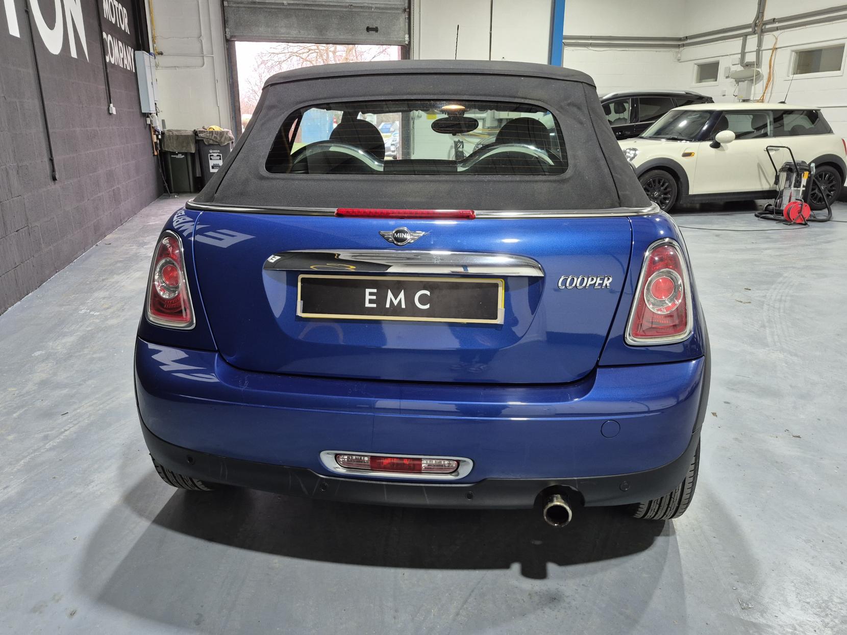 MINI Convertible 1.6 Cooper Convertible 2dr Petrol Manual Euro 6 (s/s) (122 ps)