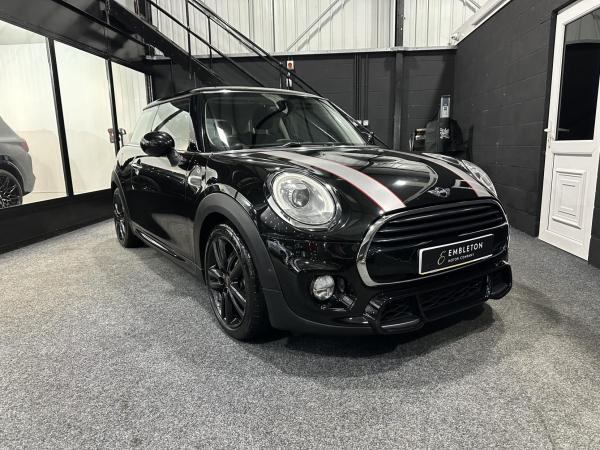 MINI Hatch 1.5 Cooper Hatchback 3dr Petrol Auto Euro 6 (s/s) (136 ps)