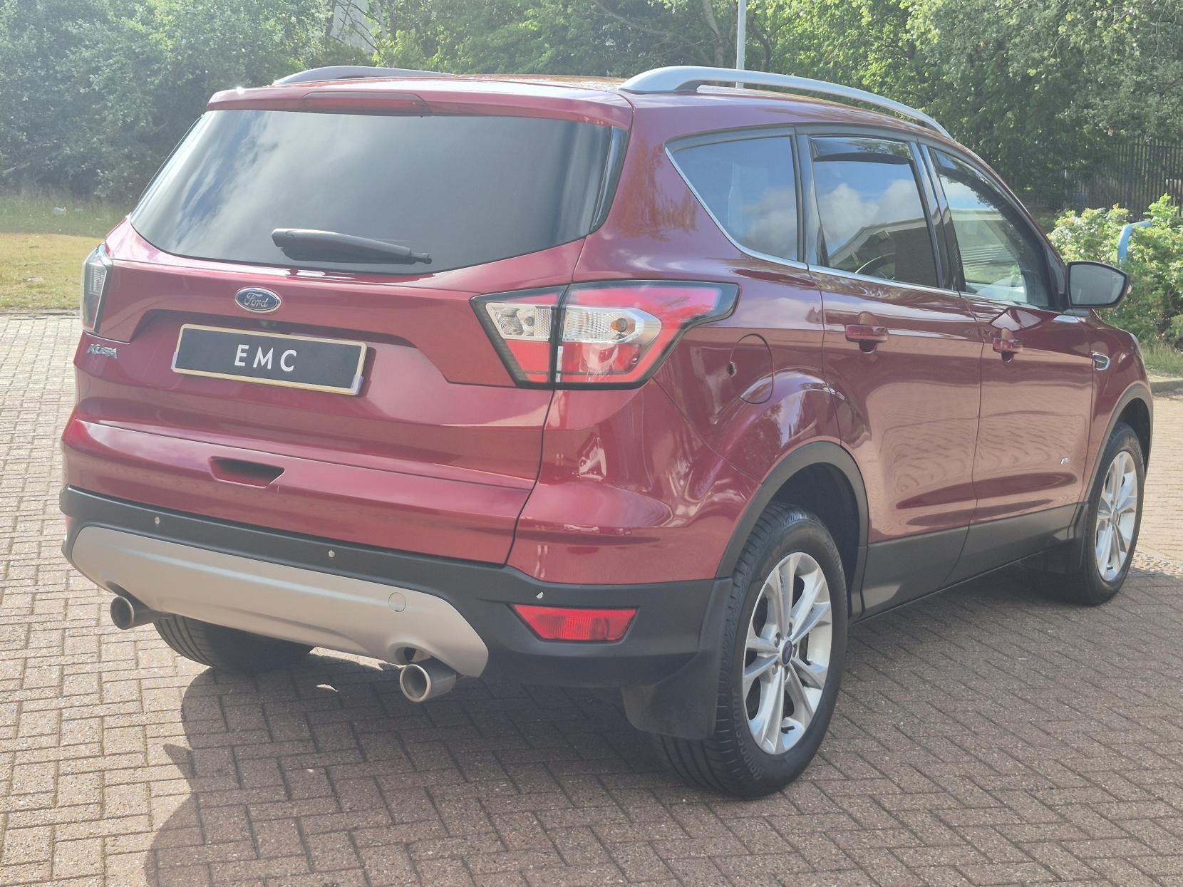 Ford Kuga 2.0 TDCi Titanium SUV 5dr Diesel Manual AWD Euro 6 (s/s) (180 ps)