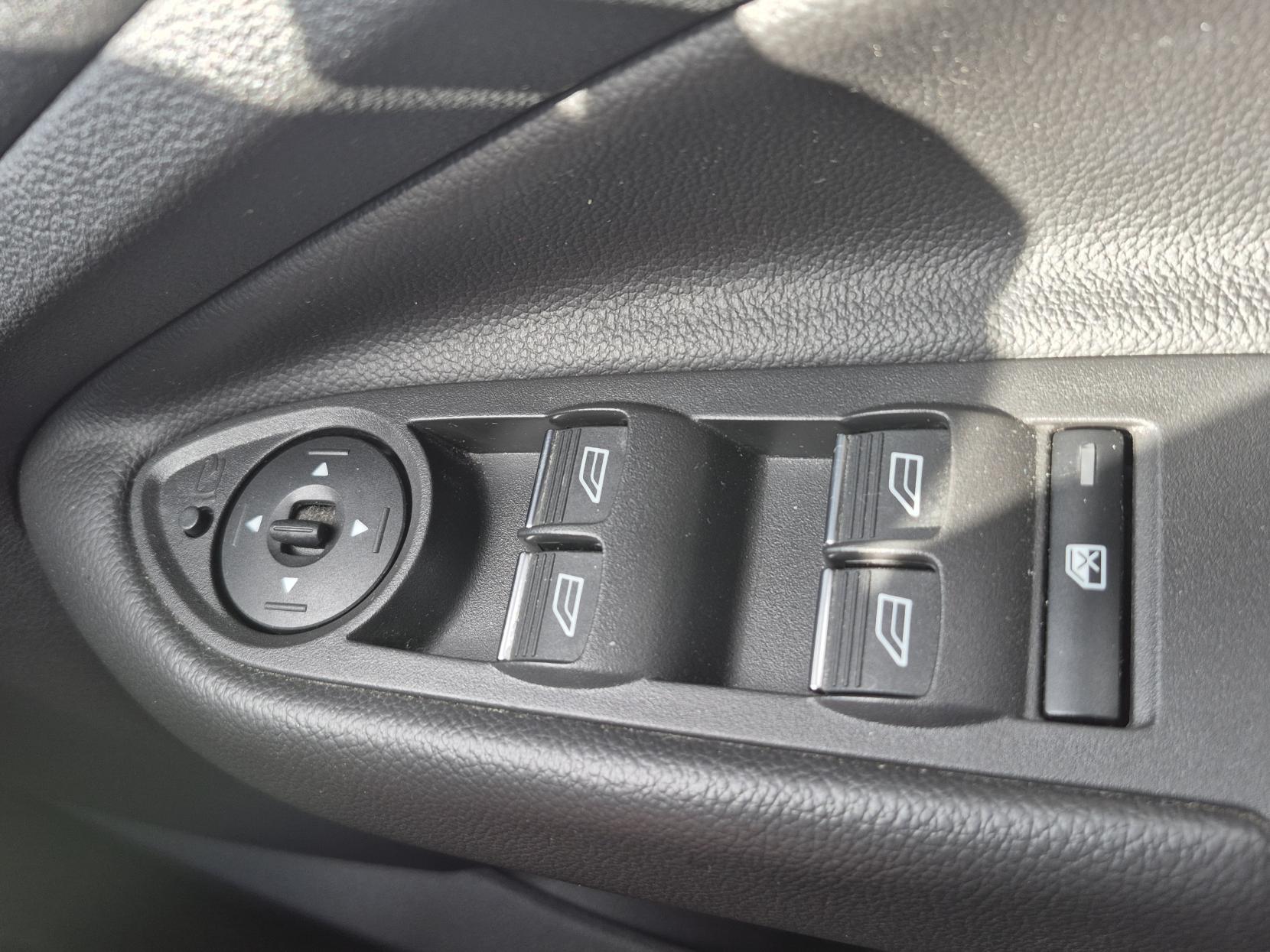 Ford Kuga 2.0 TDCi Titanium SUV 5dr Diesel Manual AWD Euro 6 (s/s) (180 ps)
