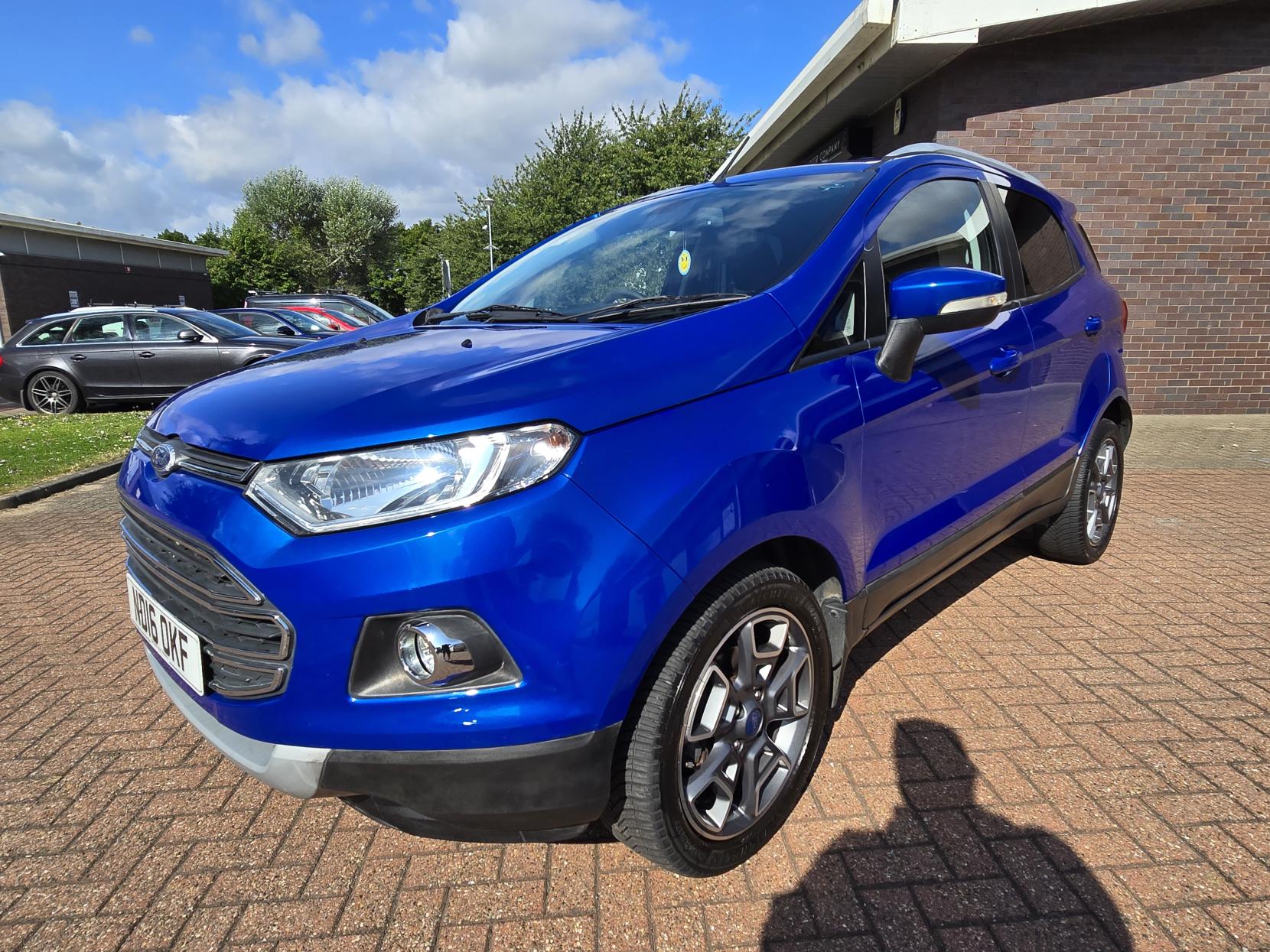 Ford EcoSport 1.5 TDCi Titanium SUV 5dr Diesel Manual 2WD Euro 6 (95 ps)