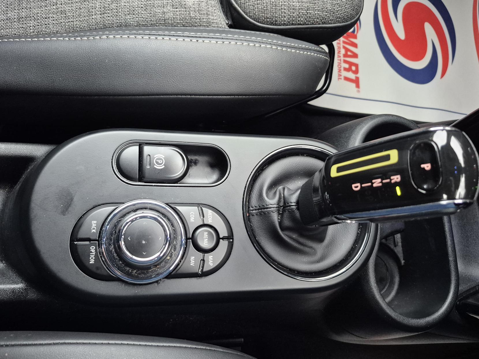 MINI Electric Hatch Cooper SE 32.6kWh Level 2 Hatchback 3dr Electric Auto (184 ps)