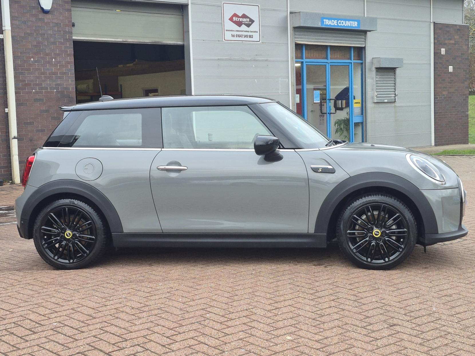 MINI Electric Hatch Cooper SE 32.6kWh Level 2 Hatchback 3dr Electric Auto (184 ps)