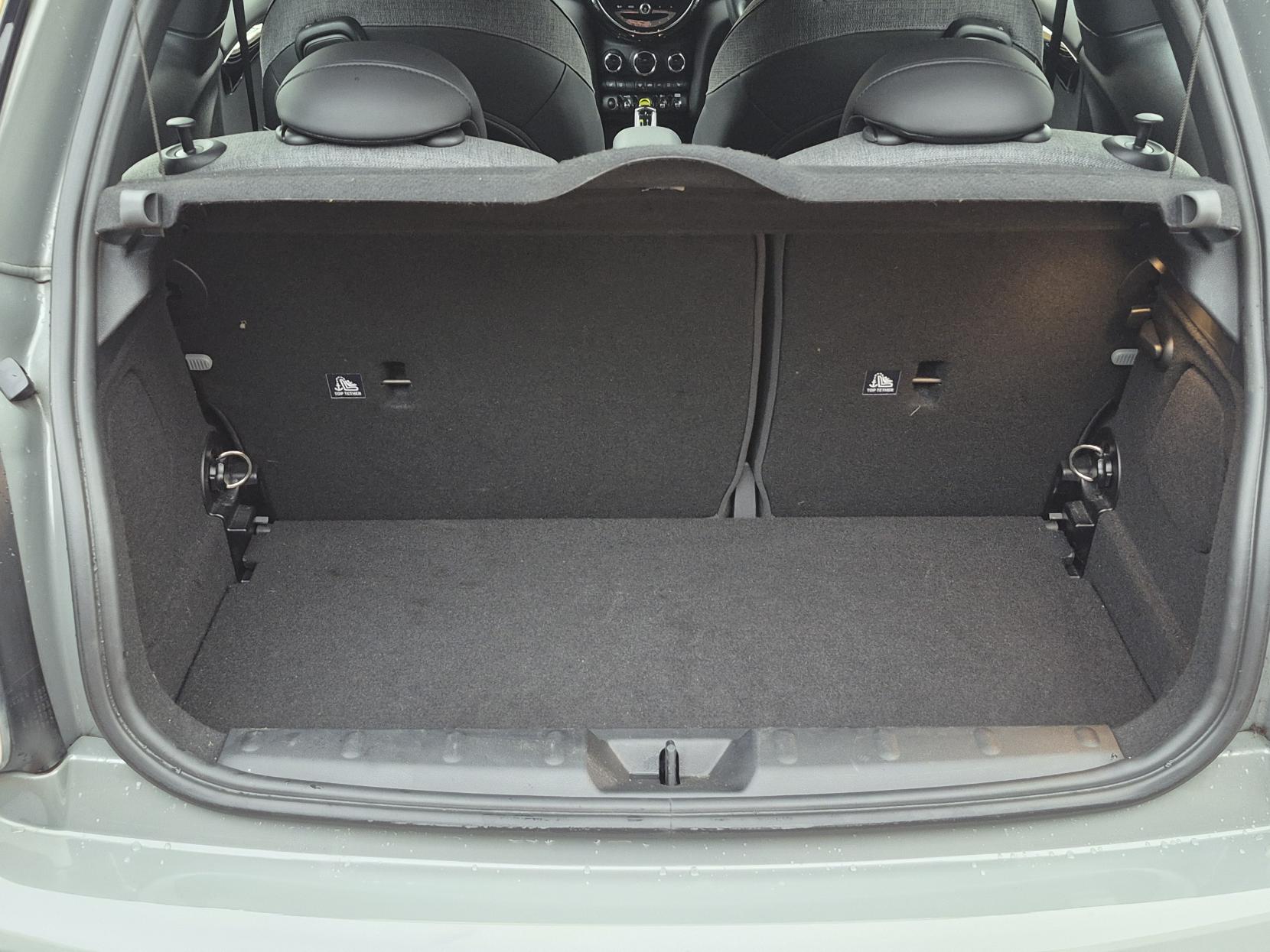 MINI Electric Hatch Cooper SE 32.6kWh Level 2 Hatchback 3dr Electric Auto (184 ps)