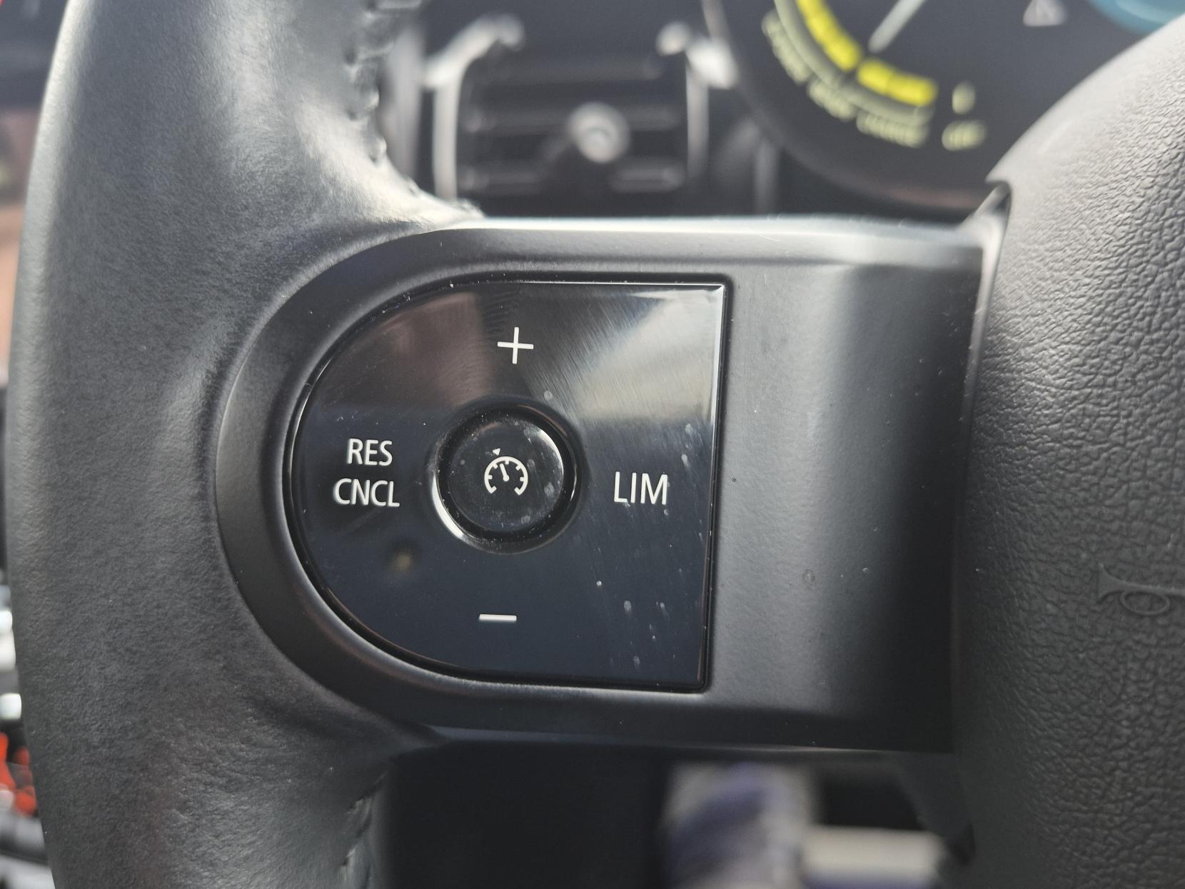 MINI Electric Hatch Cooper SE 32.6kWh Level 2 Hatchback 3dr Electric Auto (184 ps)