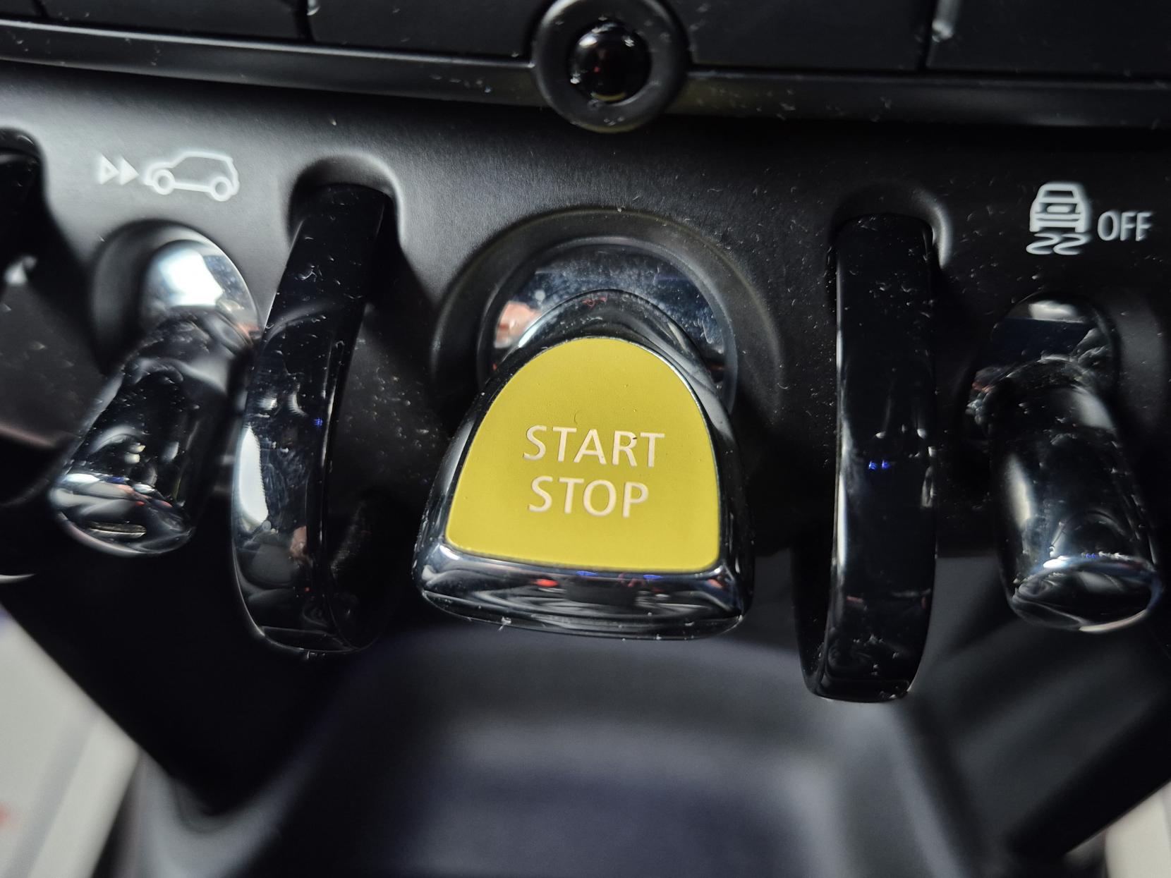 MINI Electric Hatch Cooper SE 32.6kWh Level 2 Hatchback 3dr Electric Auto (184 ps)