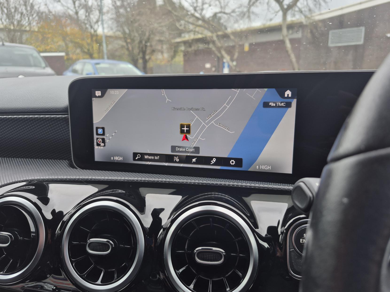 Mercedes-Benz A Class 1.5 A180d Sport (Executive) Hatchback 5dr Diesel 7G-DCT Euro 6 (s/s) (116 ps)