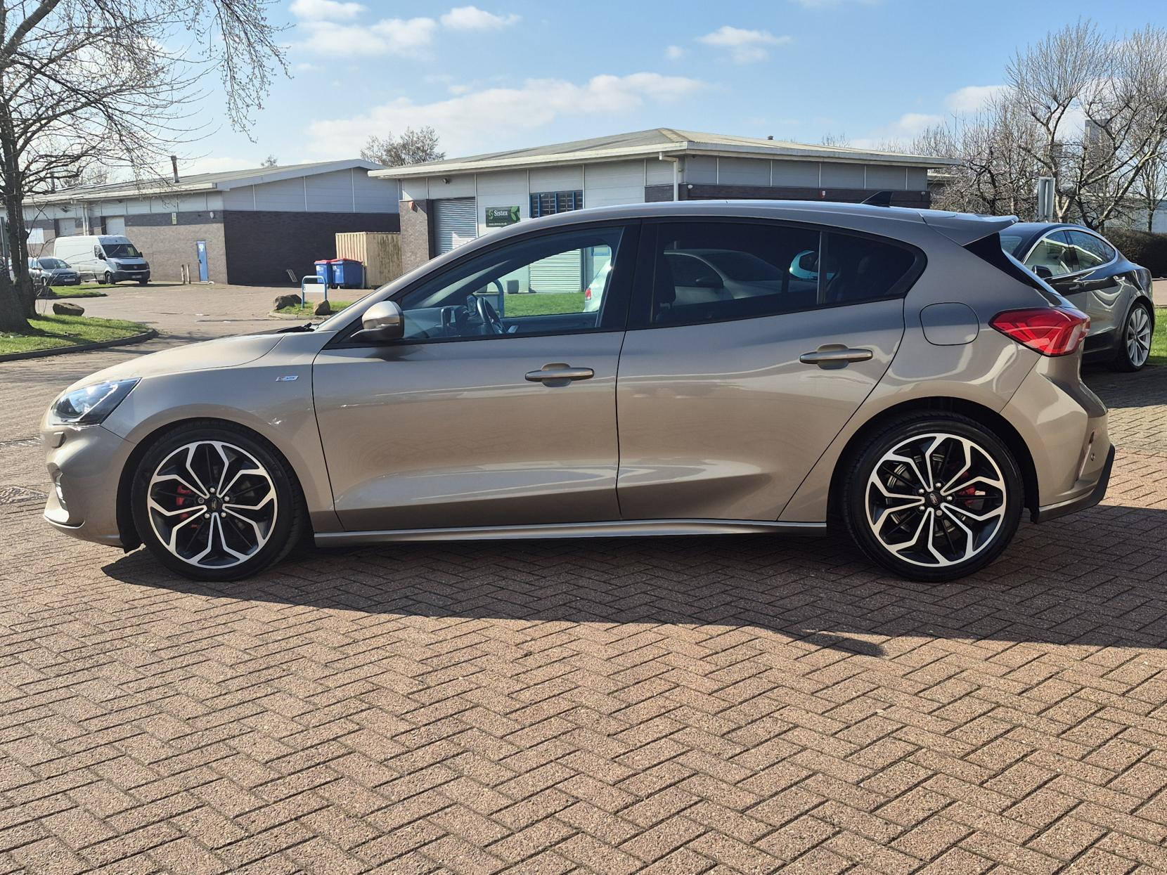 Ford Focus 1.5 EcoBlue ST-Line X Hatchback 5dr Diesel Auto Euro 6 (s/s) (120 ps)