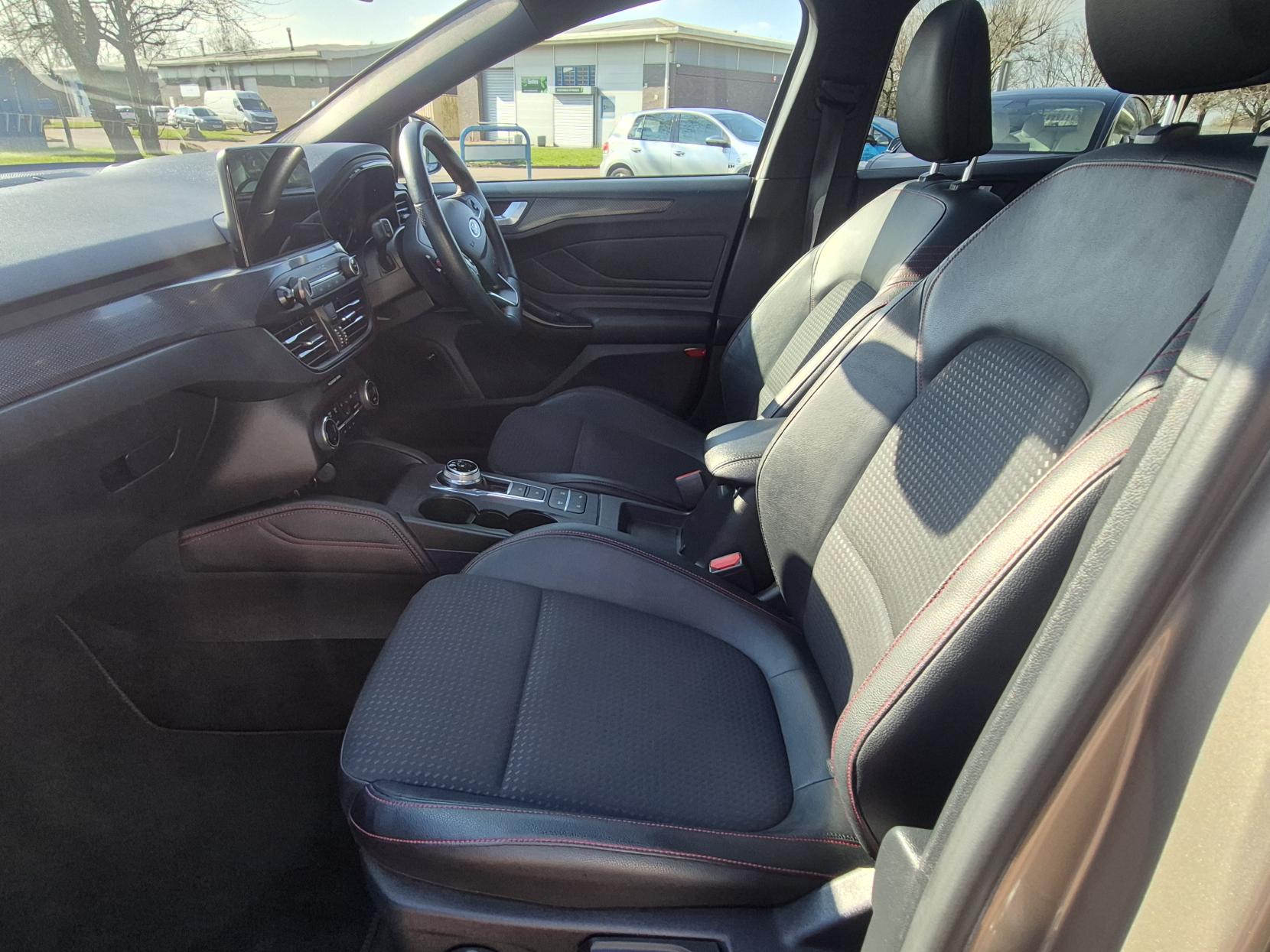 Ford Focus 1.5 EcoBlue ST-Line X Hatchback 5dr Diesel Auto Euro 6 (s/s) (120 ps)