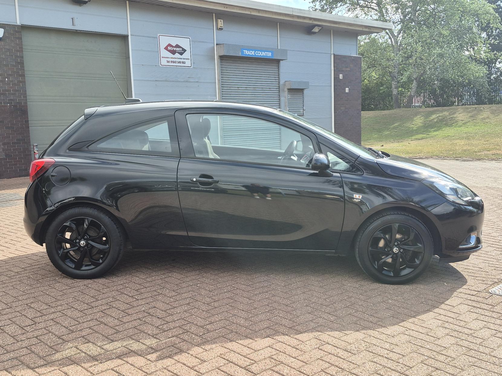 Vauxhall Corsa 1.4i ecoFLEX SRi Hatchback 3dr Petrol Manual Euro 6 (75 ps)