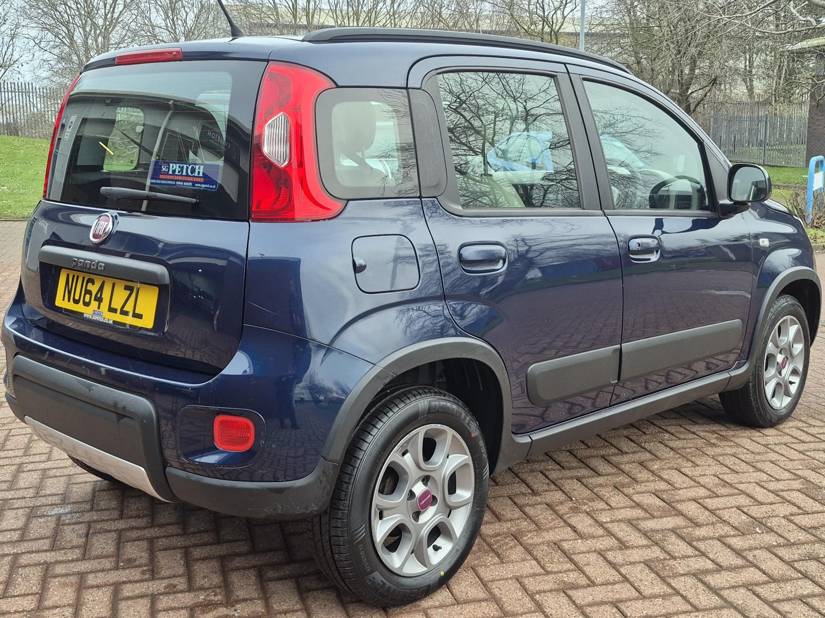 Fiat Panda 0.9 TwinAir Trekking Hatchback 5dr Petrol Manual Euro 6 (s/s) (85 bhp)