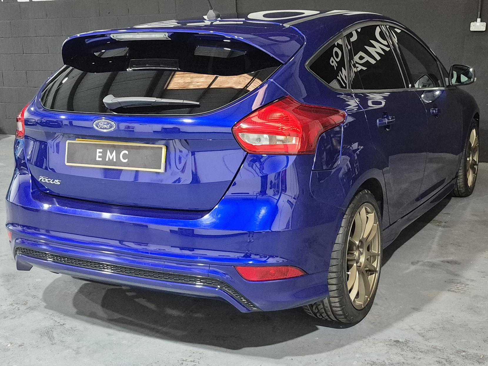 Ford Focus 1.5 TDCi ST-Line Hatchback 5dr Diesel Manual Euro 6 (s/s) (120 ps)