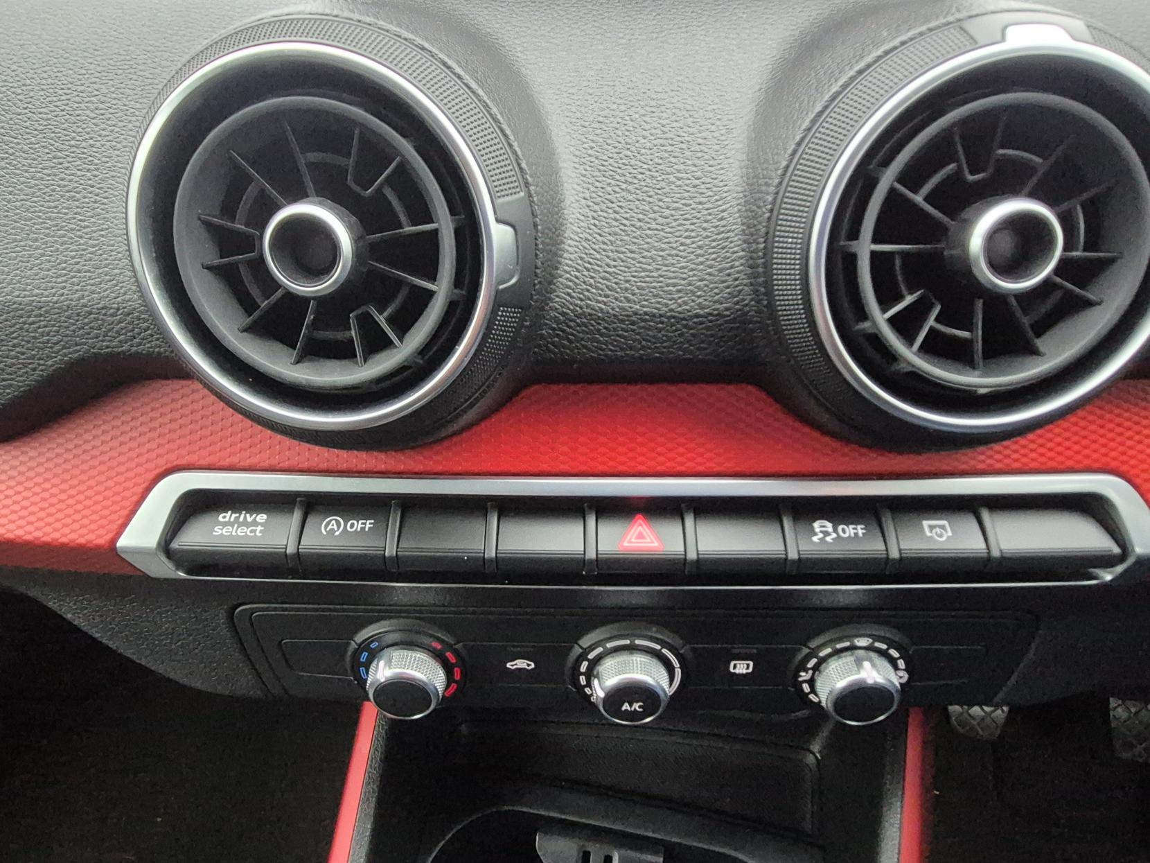 Audi Q2 1.5 TFSI CoD 35 Sport SUV 5dr Petrol Manual Euro 6 (s/s) (150 ps)