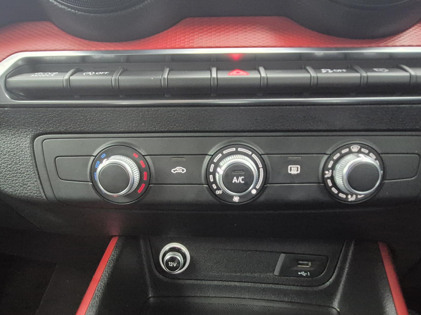 Audi Q2 1.5 TFSI CoD 35 Sport SUV 5dr Petrol Manual Euro 6 (s/s) (150 ps)