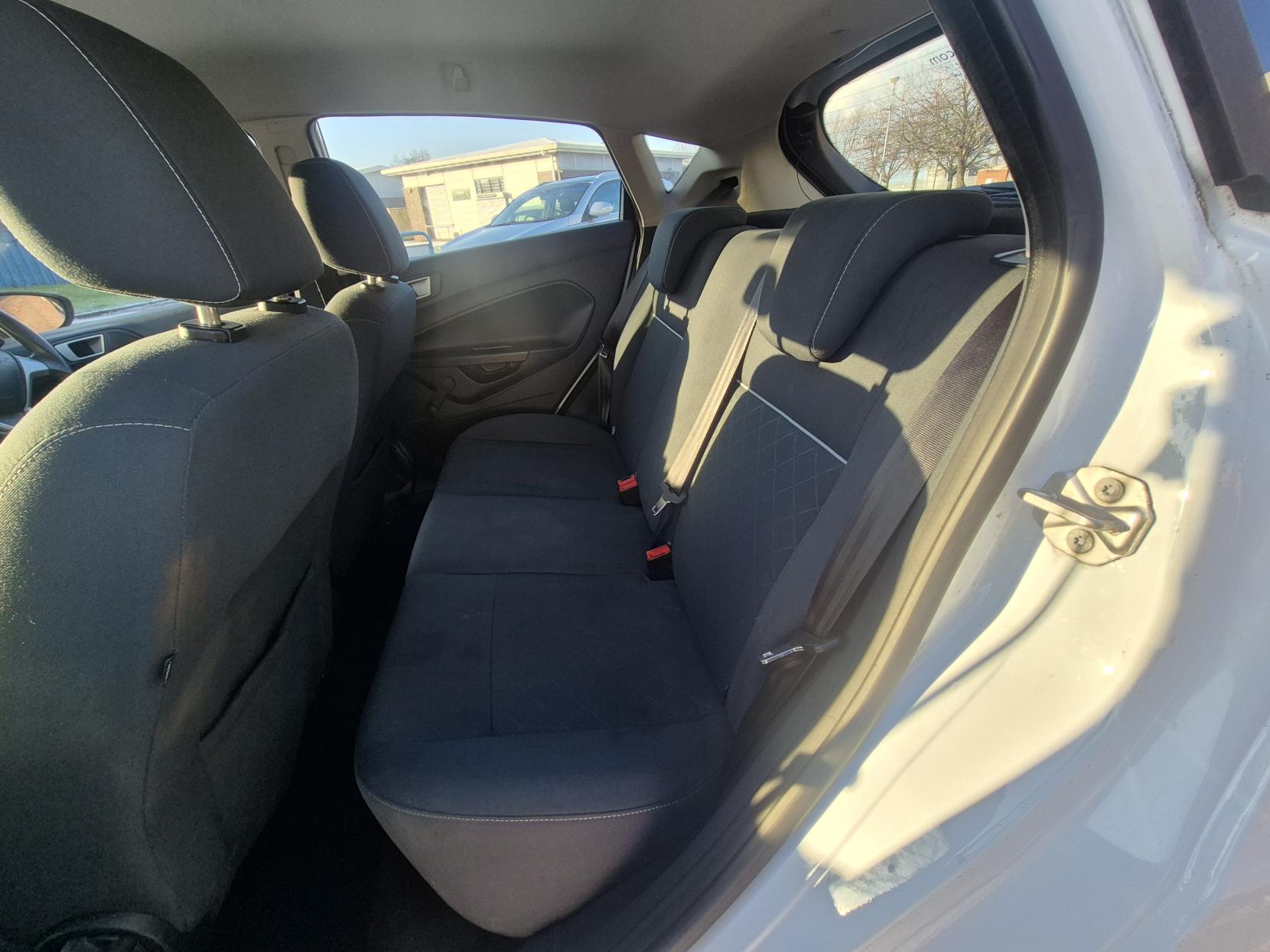 Ford Fiesta 1.25 Edge Hatchback 5dr Petrol Manual (124 g/km, 59 bhp)