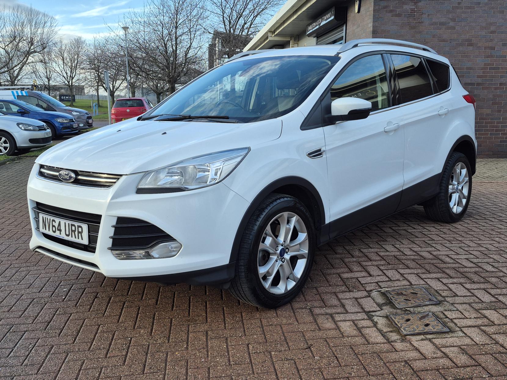 Ford Kuga 2.0 TDCi Titanium SUV 5dr Diesel Manual 2WD Euro 6 (s/s) (150 ps)