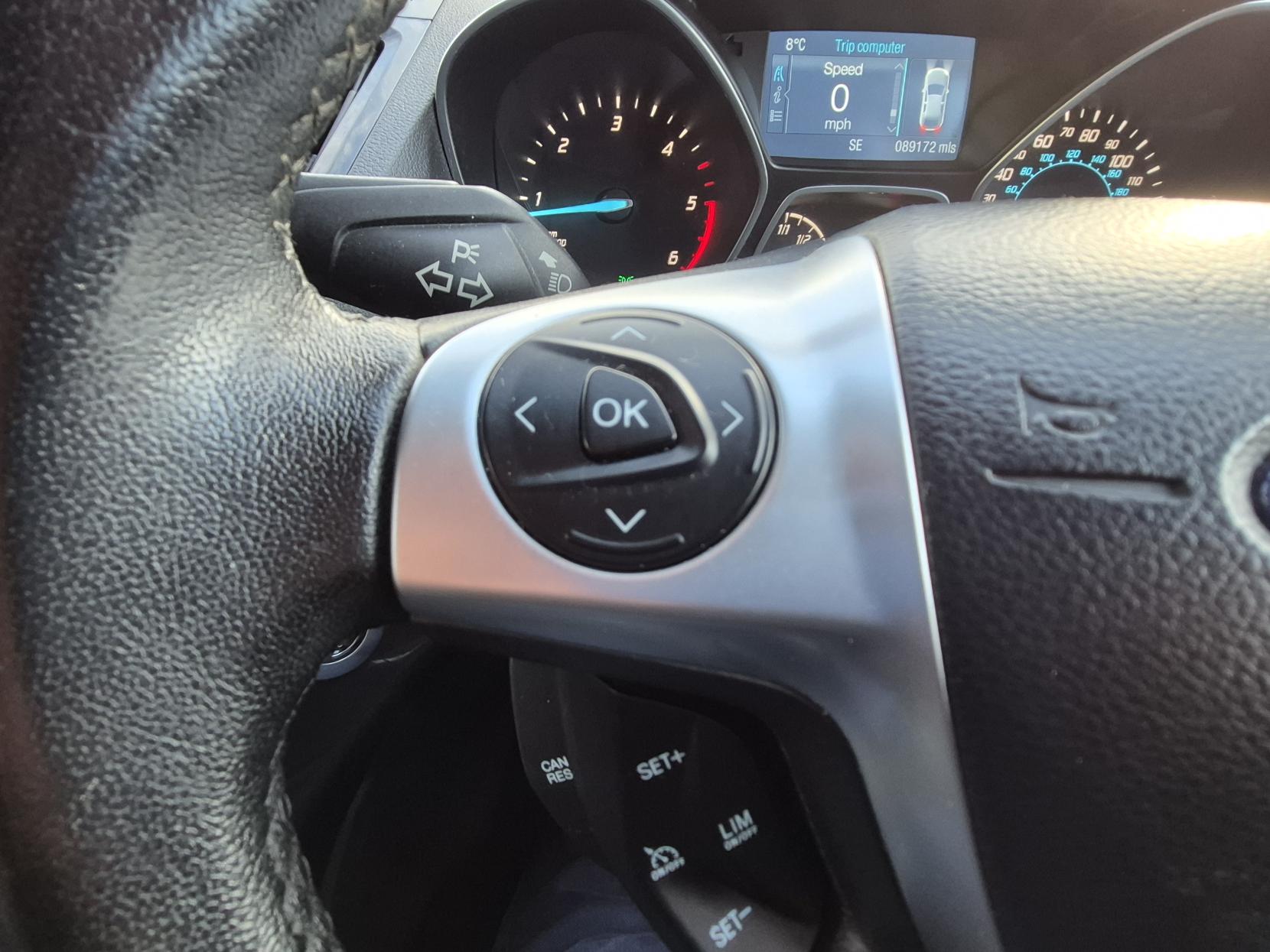 Ford Kuga 2.0 TDCi Titanium SUV 5dr Diesel Manual 2WD Euro 6 (s/s) (150 ps)