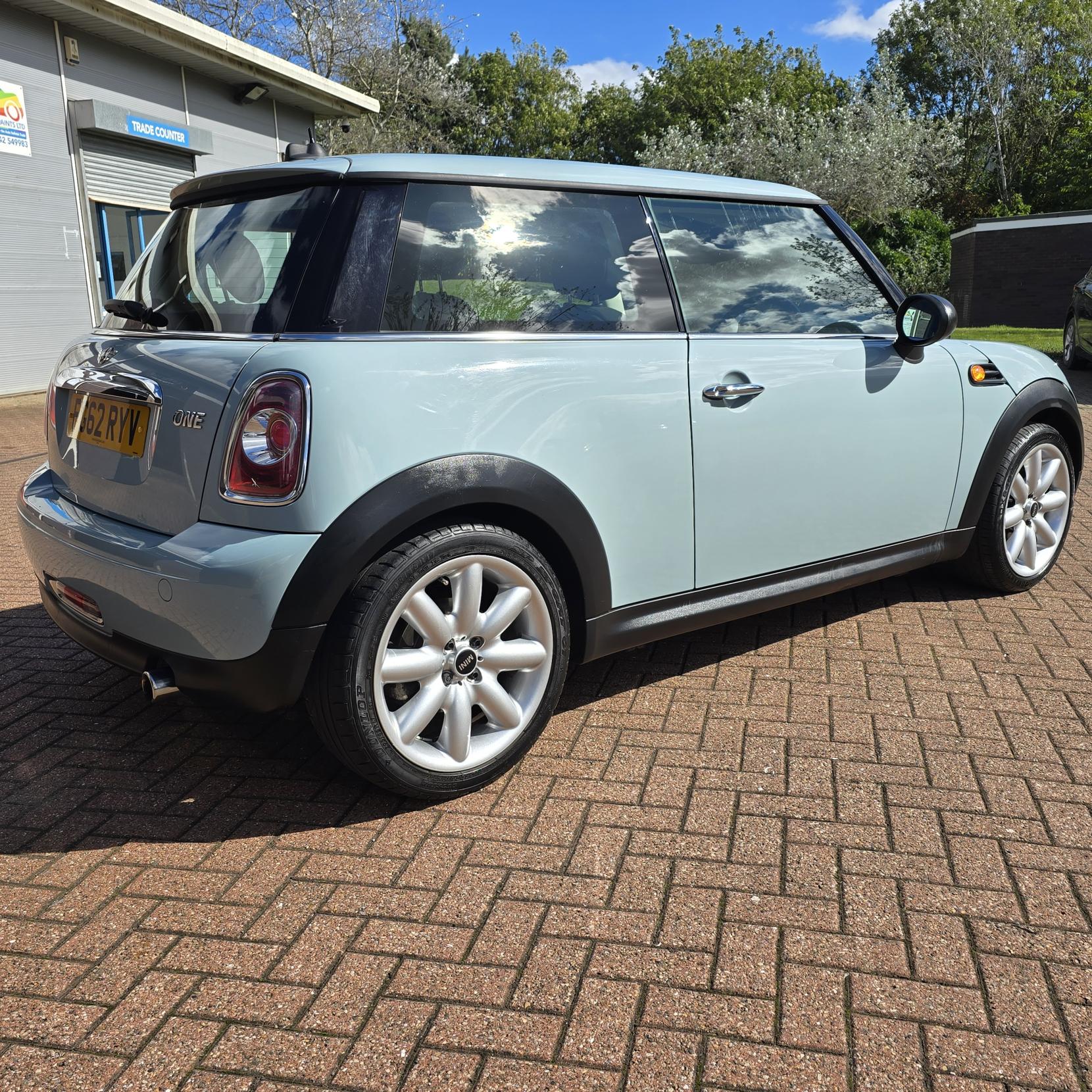 MINI Hatch 1.6 One Hatchback 3dr Petrol Manual Euro 5 (98 ps)