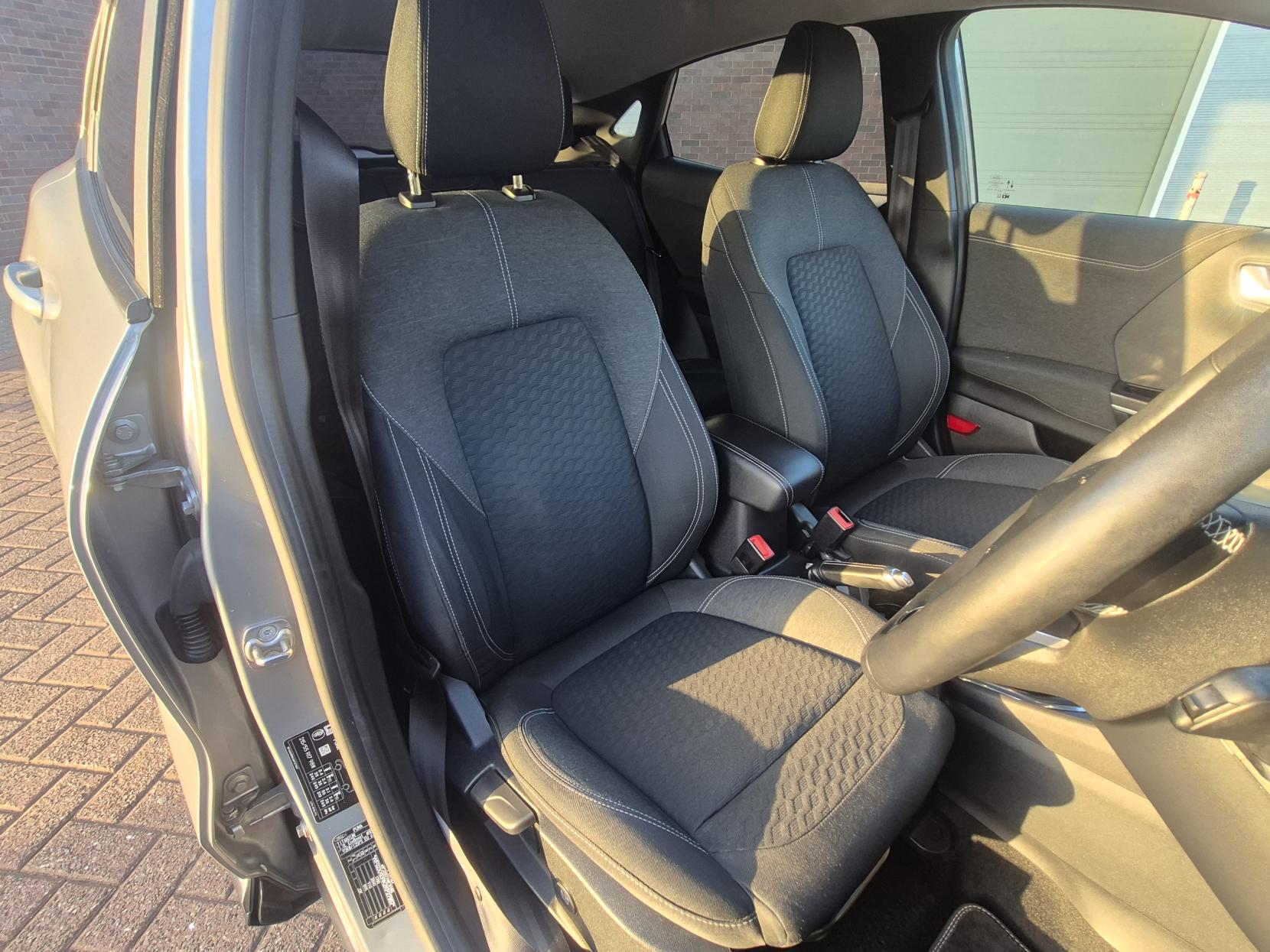 Ford Puma 1.0T EcoBoost MHEV Titanium SUV 5dr Petrol Manual Euro 6 (s/s) (125 ps)